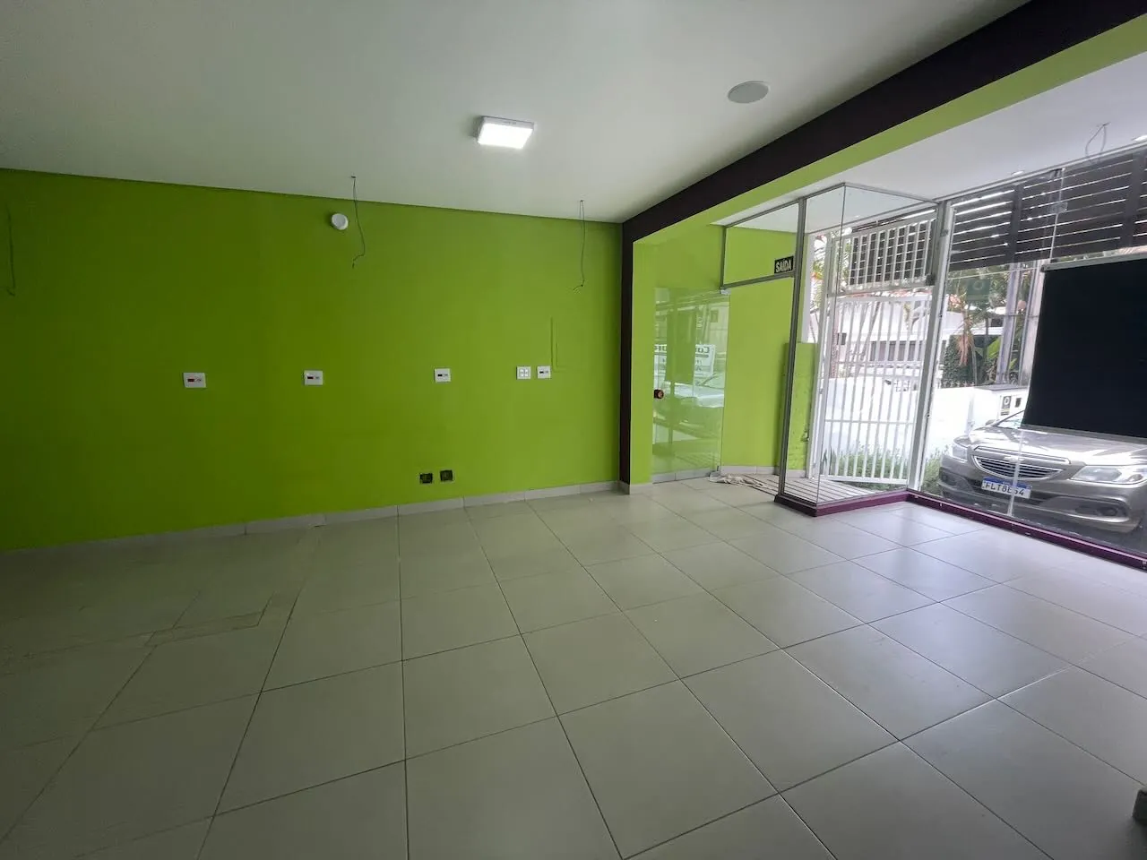 Casa comercial no Cambuí