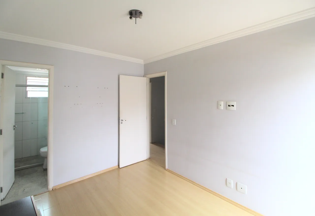 Casa de 3 quartos em condomínio no bairro Mansões Santo Antônio em Campinas