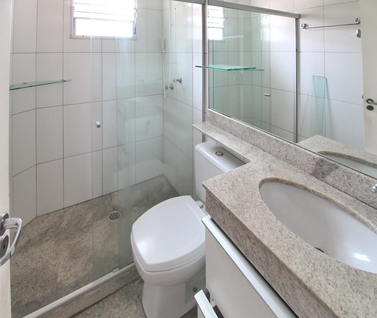 Casa de 3 quartos em condomínio no bairro Mansões Santo Antônio em Campinas