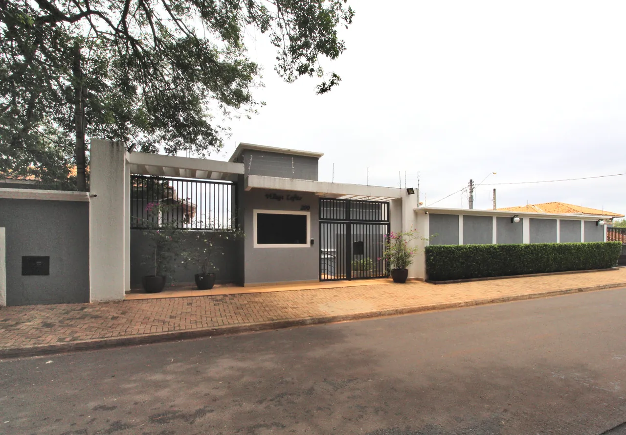 Casa de 3 quartos em condomínio no bairro Mansões Santo Antônio em Campinas