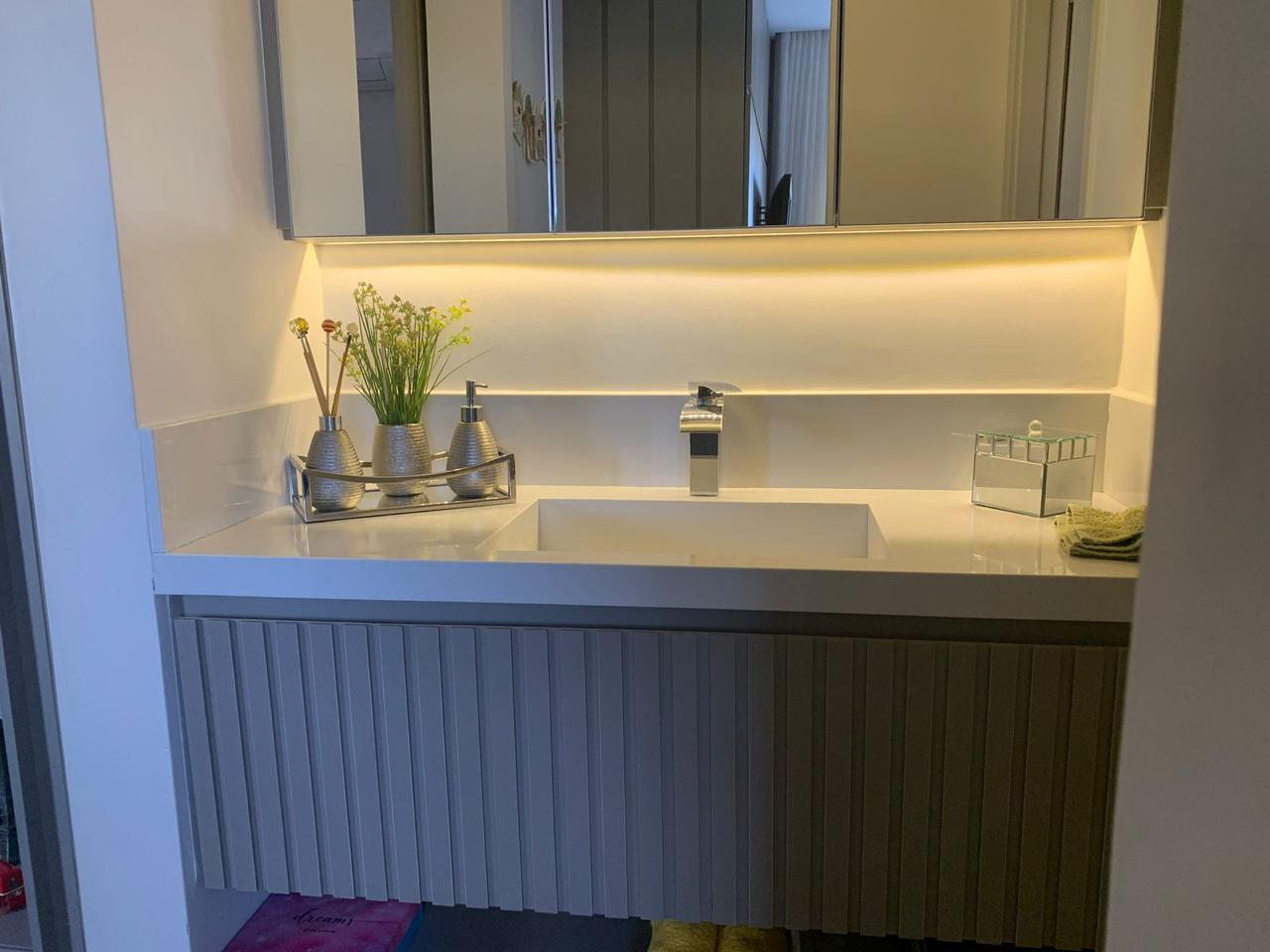 Conforto e estilo neste apartamento de 1 dormitório à venda no Urban Design em Campinas.